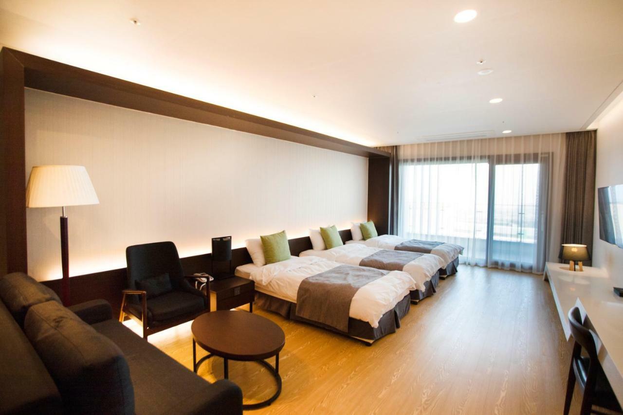 The Qube Resort Jeju Seogwipo Exterior foto
